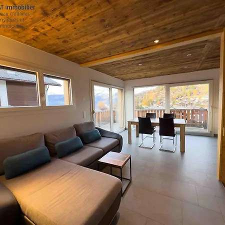 Katver 72, Joli Avec Balcon, Proche Du Centre Du Village 公寓 *